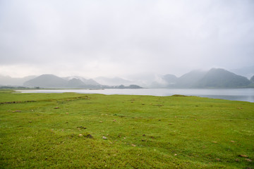 英洛华这支股票好不好