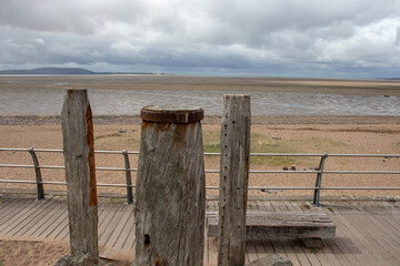 一般做屋顶防水用什么材料？