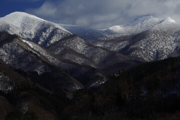 英洛华这支股票好不好